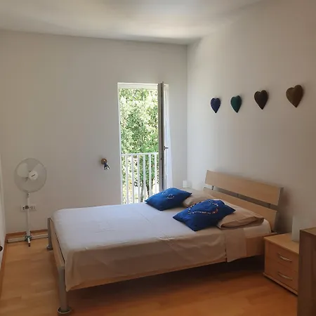Dee's House And Pool * Labin (Istria)